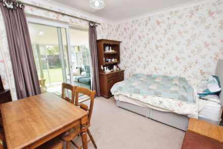 Bruce Crescent, Bromborough, Image 11