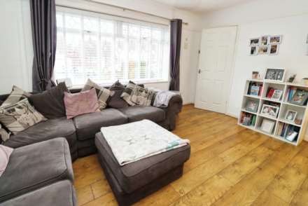 Clifton Avenue, Eatham, Image 6