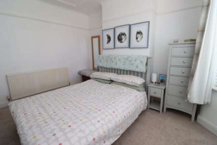 Bridle Road, Eastham, Image 13