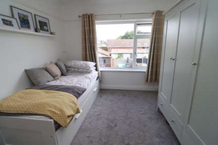Bridle Road, Eastham, Image 14