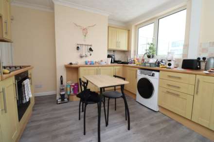 Kensington Road, Ellesmere Port, Image 6