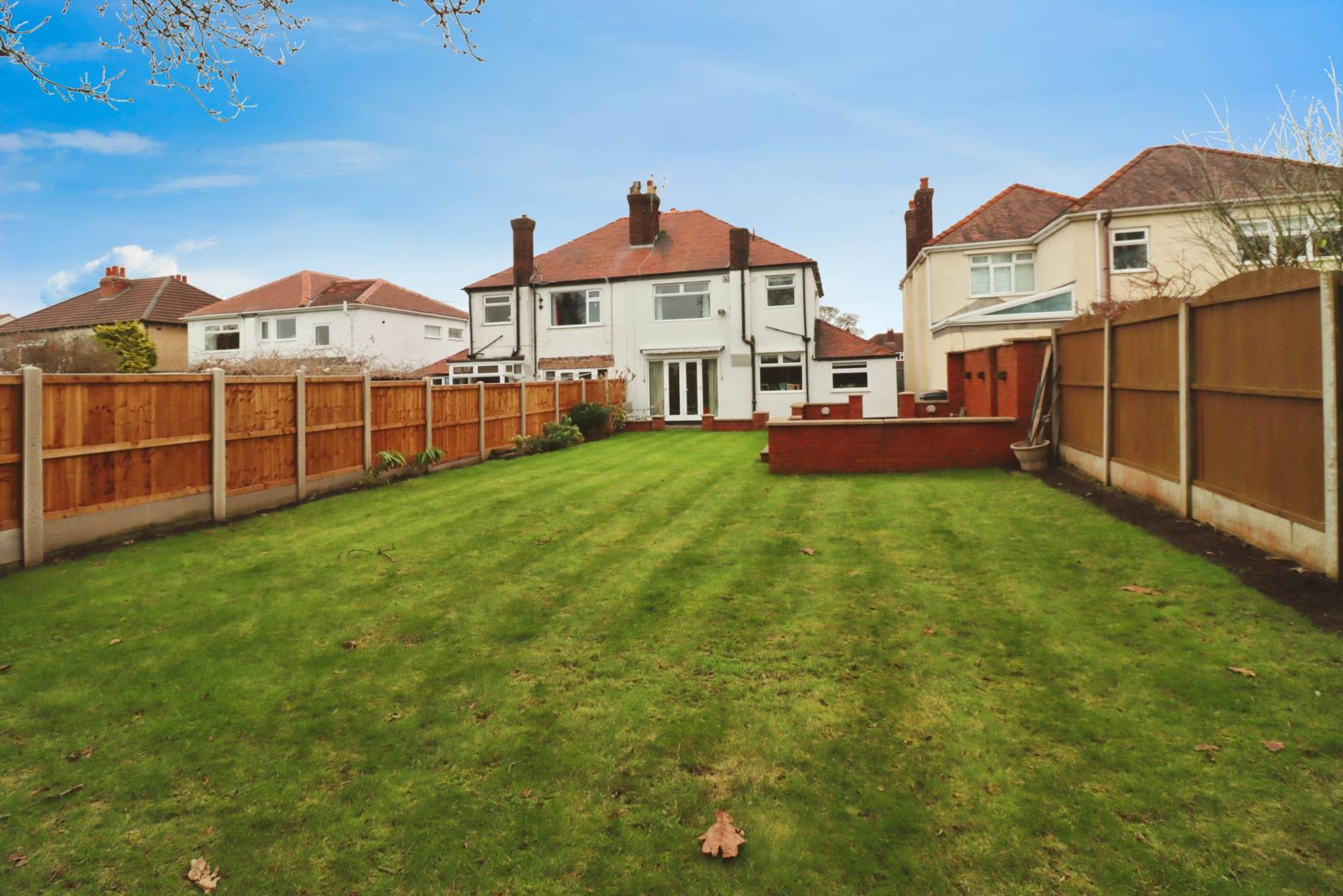 Queensbury Avenue, Bromborough, Image 4