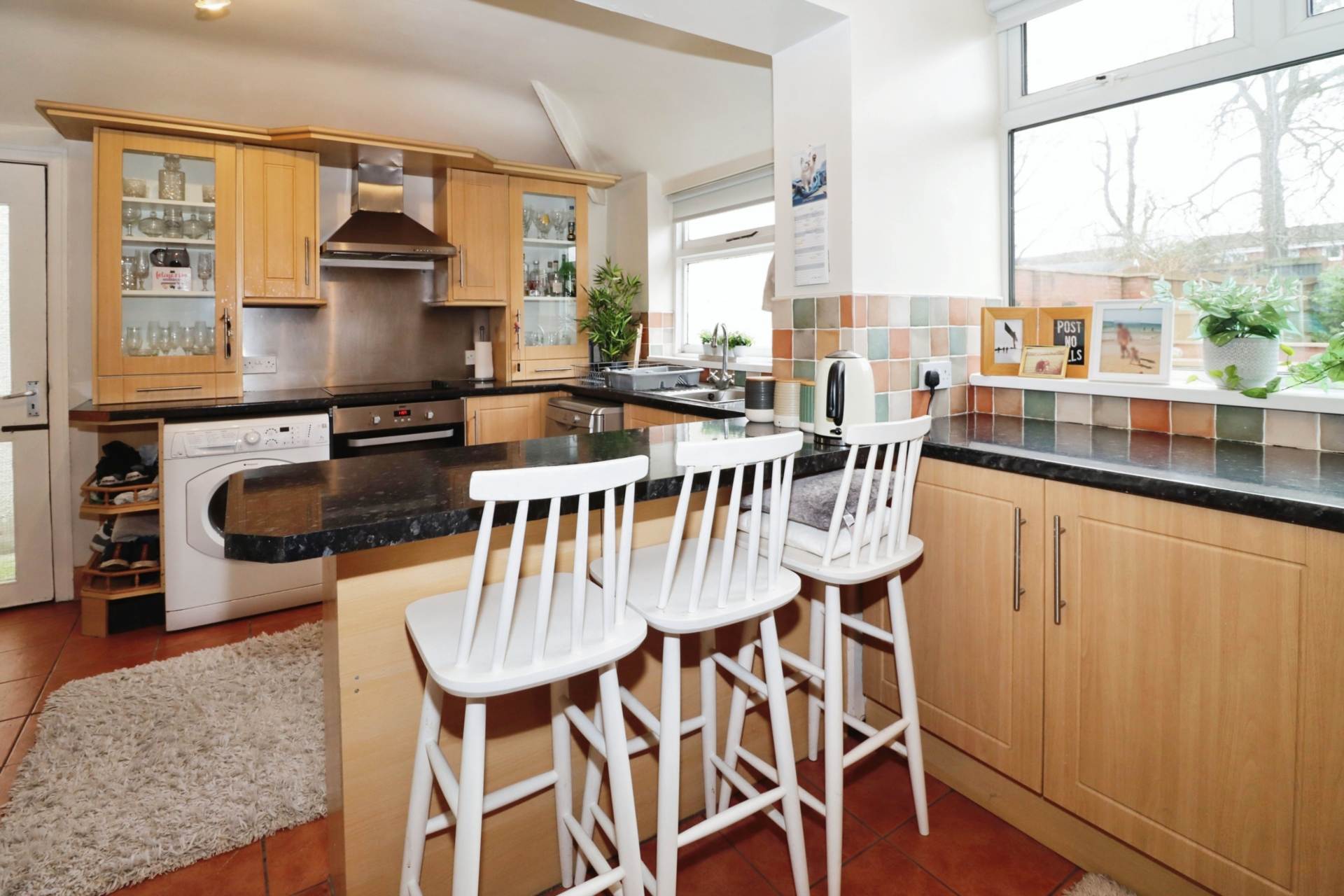 Queensbury Avenue, Bromborough, Image 9