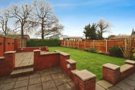 Queensbury Avenue, Bromborough, Image 21