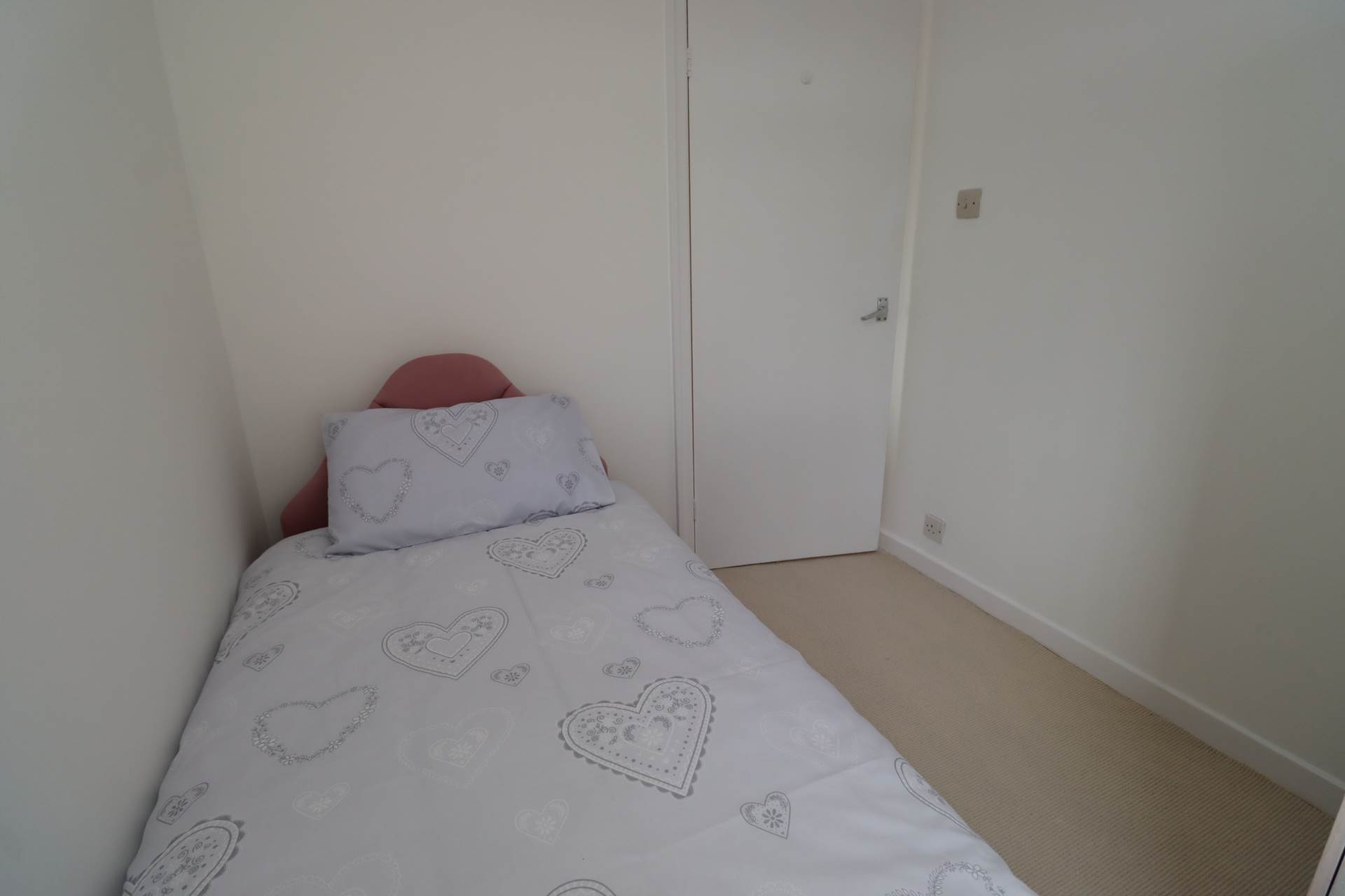 Harrogate Road, Eastham, Image 10