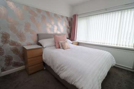 Bridle Road, Eastham, Image 19