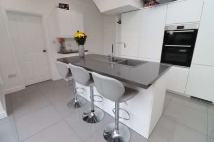 Bridle Road, Eastham, Image 7