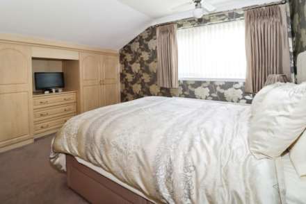 Rockfarm Drive, Neston, Image 10