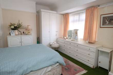 Thornleigh Avenue, Eastham, Image 12