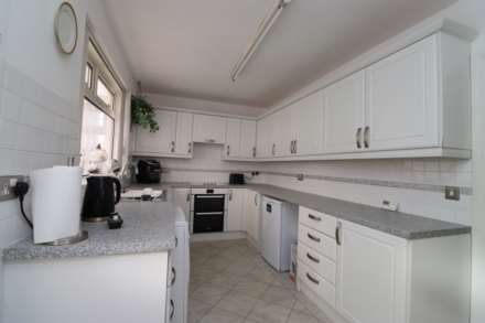 Thornleigh Avenue, Eastham, Image 2