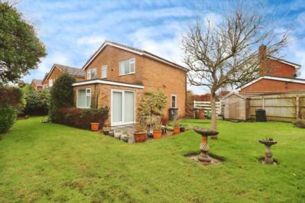 Links Close, Raby Mere, Image 2