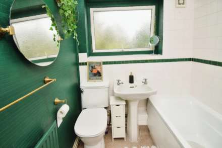 Kelsall Avenue, Eastham, Image 12