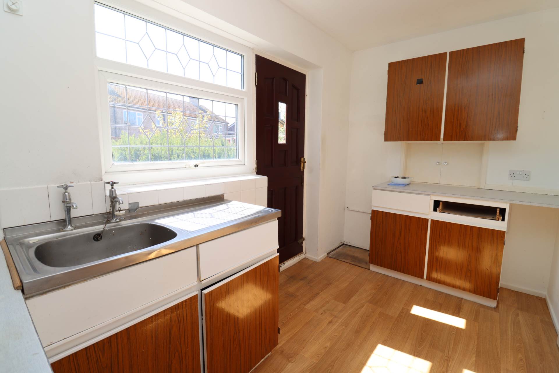 Station Road, Neston, Image 3