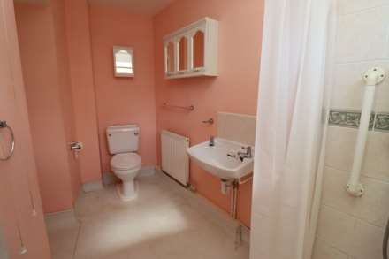 Station Road, Neston, Image 7