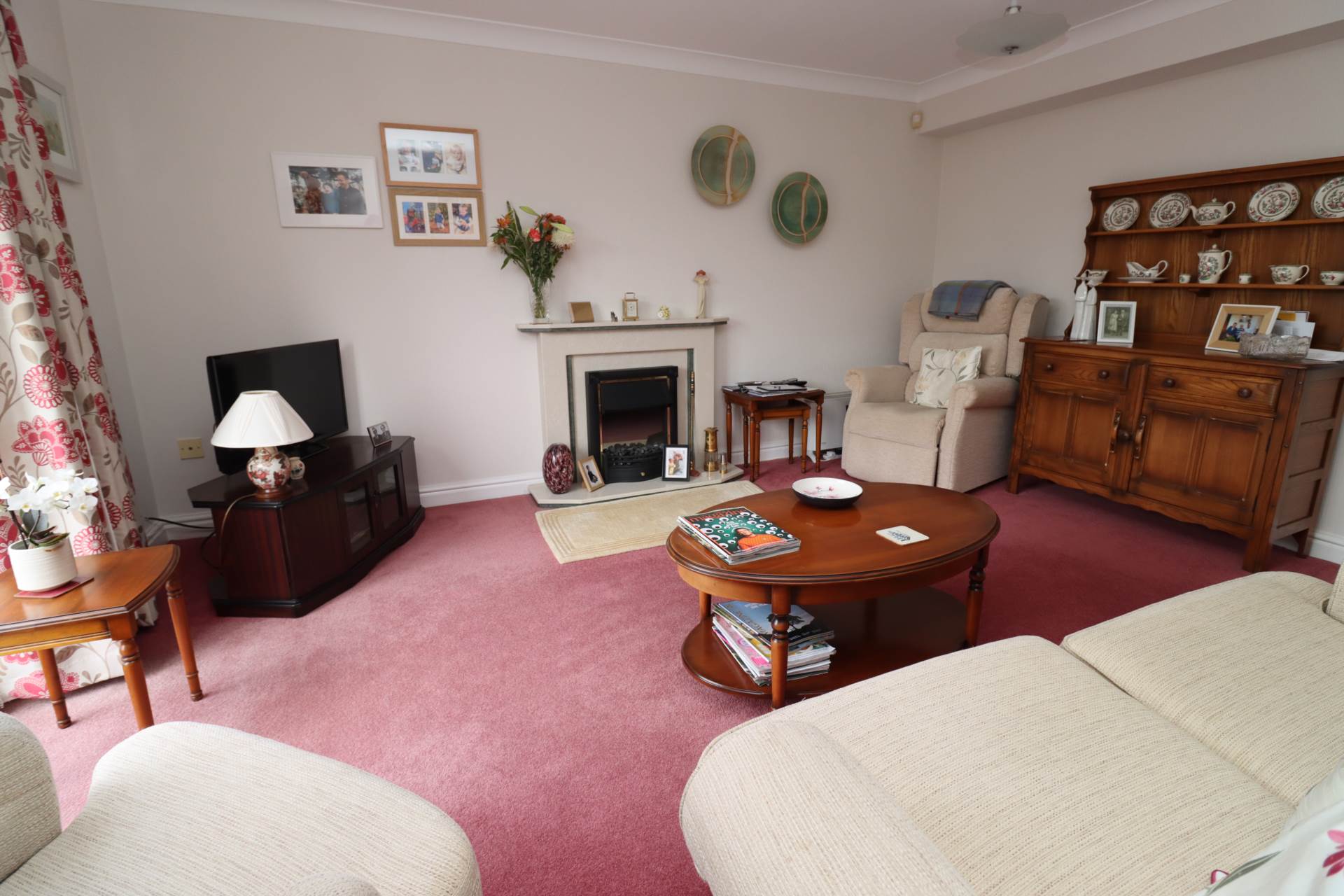 Brunsborough Close, Bromborough, Image 8