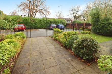 Brunsborough Close, Bromborough, Image 14