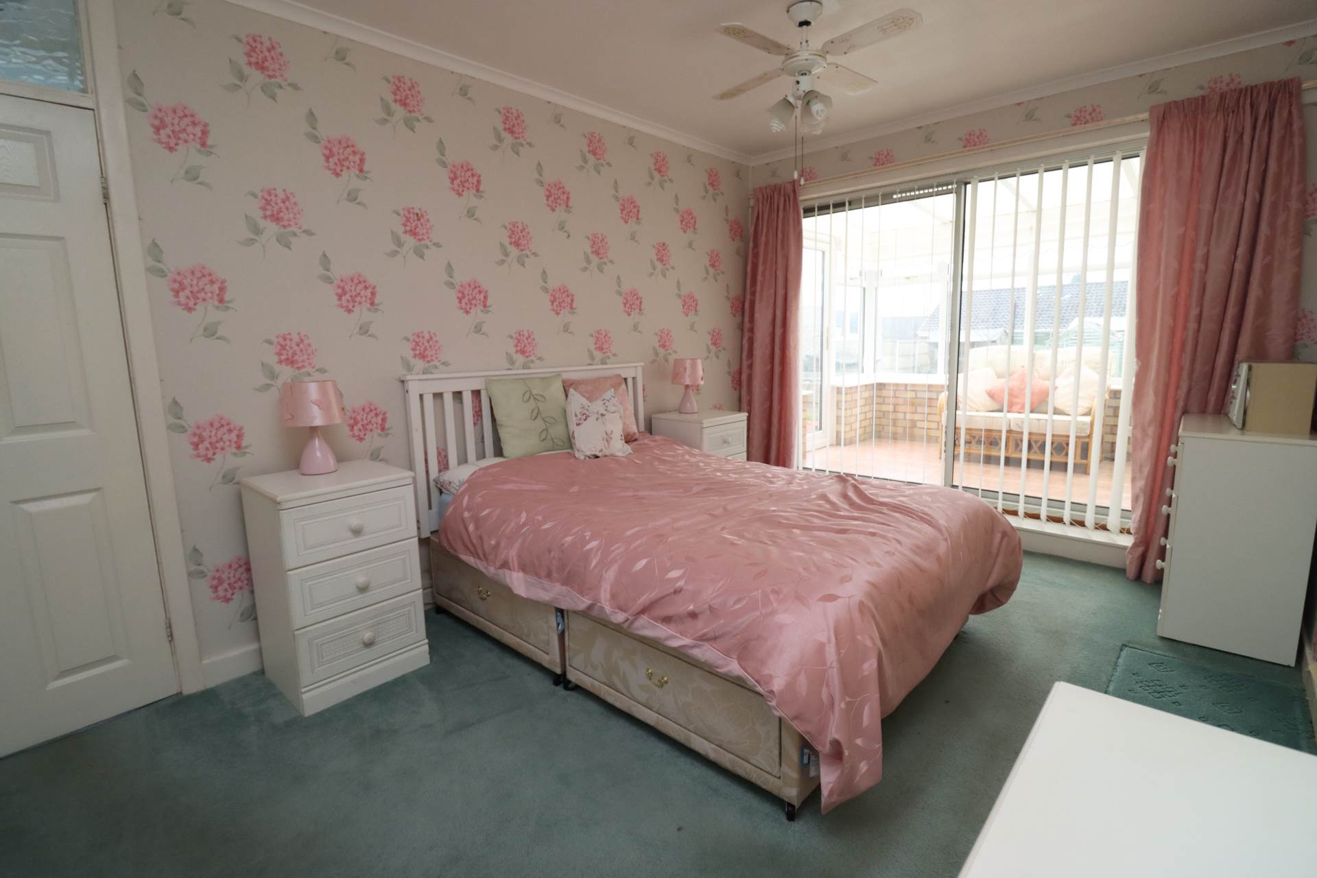 Renfrew Avenue, Eastham, Image 10