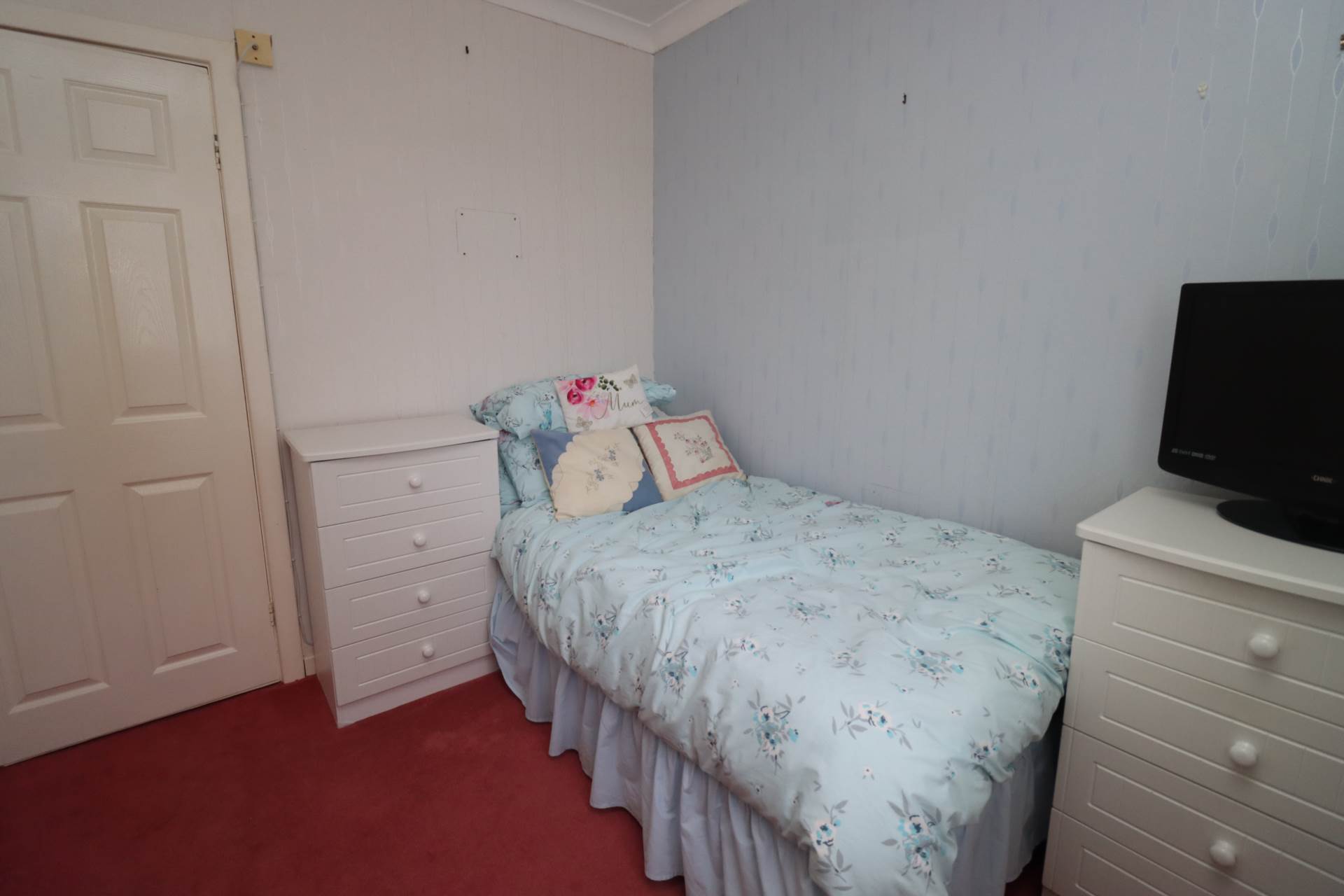 Renfrew Avenue, Eastham, Image 17