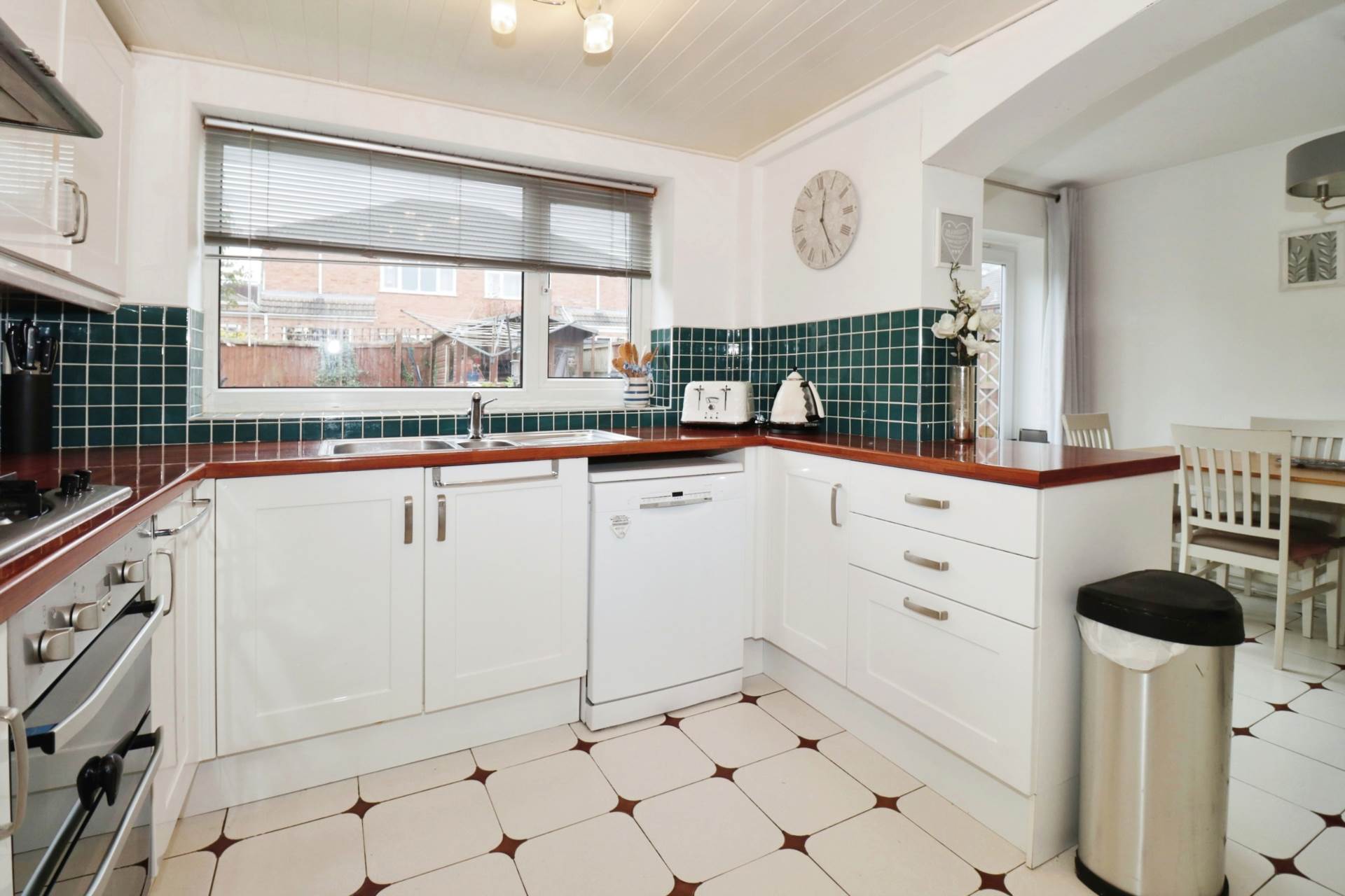 Plymyard Avenue, Bromborough, Image 10