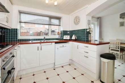 Plymyard Avenue, Bromborough, Image 10