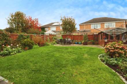 Plymyard Avenue, Bromborough, Image 15