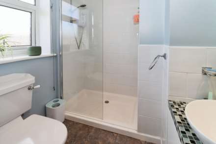 Gorsefield Close, Bromborough, Image 10
