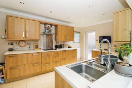 Gorsefield Close, Bromborough, Image 21