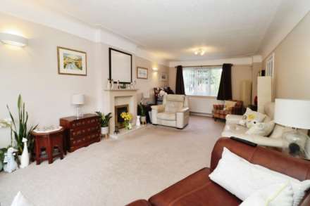 Gorsefield Close, Bromborough, Image 22