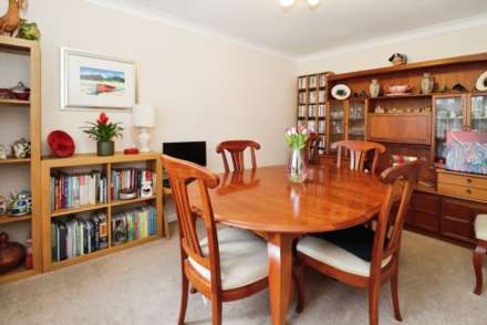 Gorsefield Close, Bromborough, Image 6