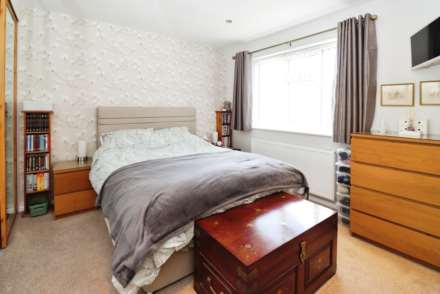 Gorsefield Close, Bromborough, Image 9