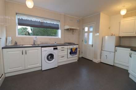 Kingsley Avenue, Eastham, Image 2