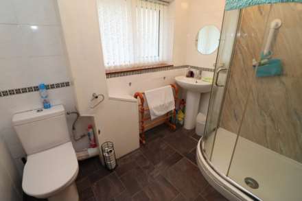 Clifton Avenue, Eastham, Image 11