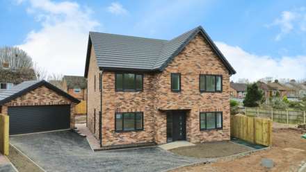 4 Bedroom Detached, Bridle Road, Bromborough