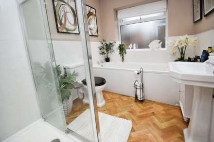 Bridle Road, Bromborough, Image 15