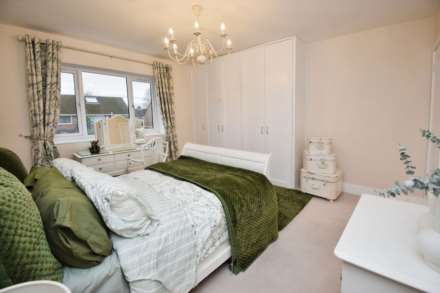 Bridle Road, Bromborough, Image 25