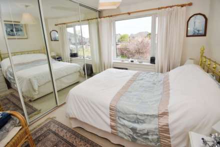 Dearnford Avenue, Bromborough, Image 11