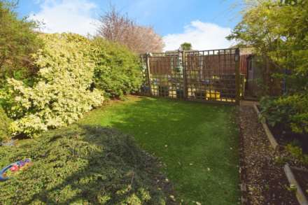 Dearnford Avenue, Bromborough, Image 15
