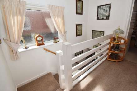 Dearnford Avenue, Bromborough, Image 17