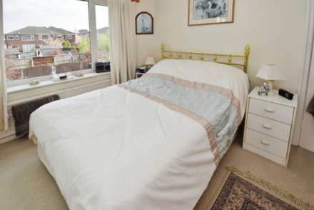 Dearnford Avenue, Bromborough, Image 19