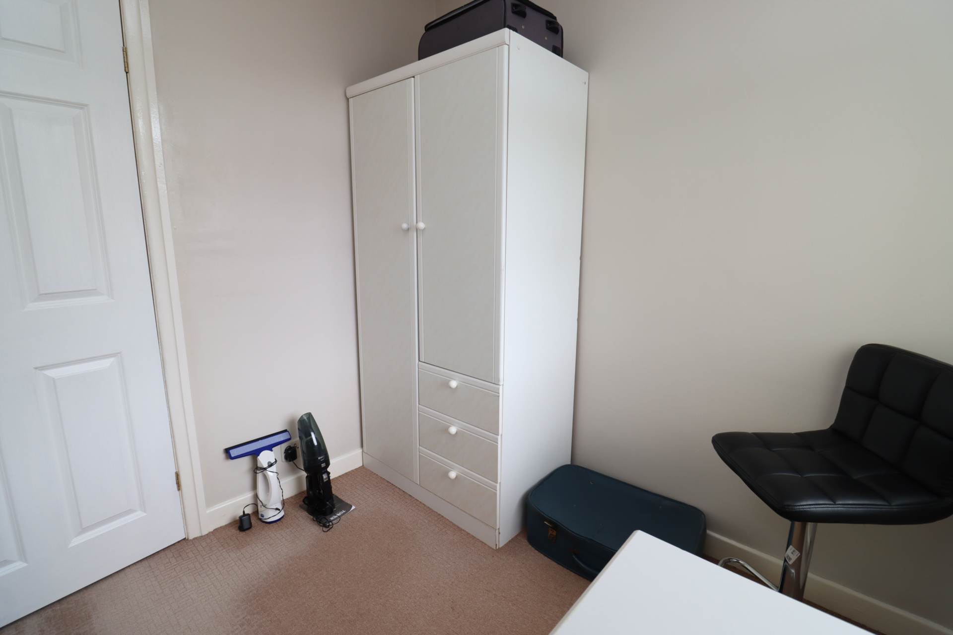 Redcar Drive, Eastham, Image 14