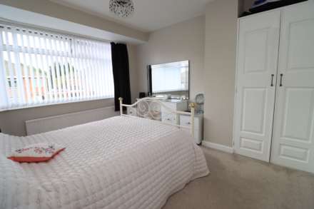 Redcar Drive, Eastham, Image 12