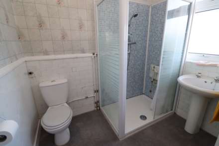 Bridle Road, Bromborough, Image 14