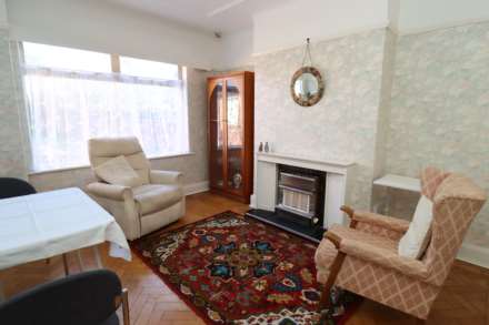 Bridle Road, Bromborough, Image 7