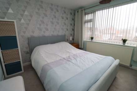 Plymyard Avenue, Bromborough, Image 17