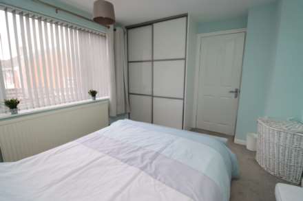 Plymyard Avenue, Bromborough, Image 19