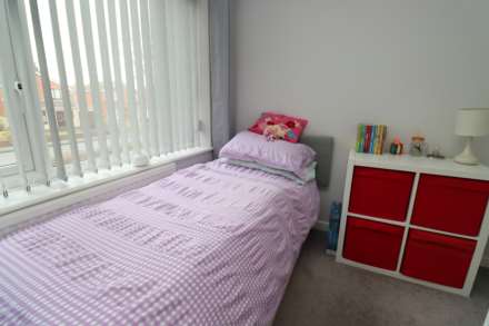 Plymyard Avenue, Bromborough, Image 21
