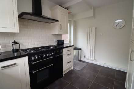 Plymyard Avenue, Bromborough, Image 5