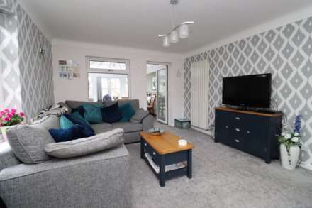 Plymyard Avenue, Bromborough, Image 9