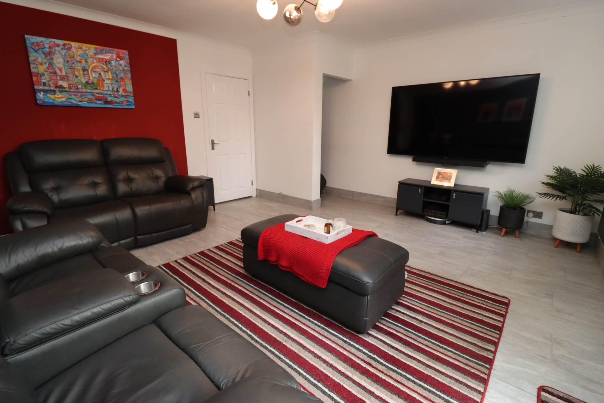 Parkwood Close, Bromborough, Image 5