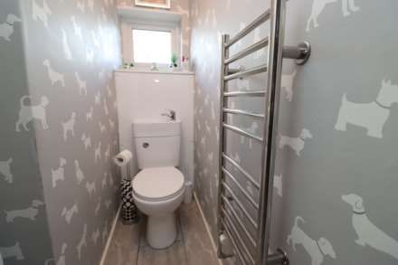 Parkwood Close, Bromborough, Image 8